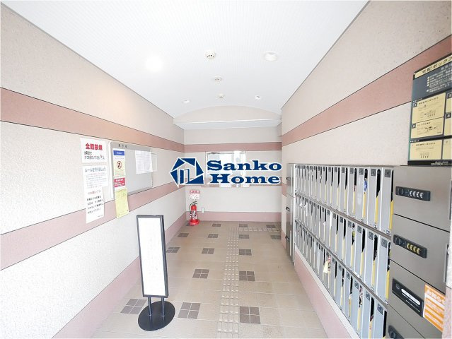 エクセリア文京池之端のロビー