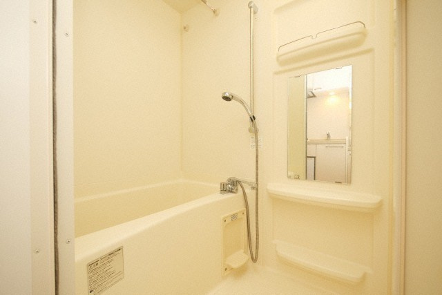 エステムコート難波ＷＥＳＴ−ＳＩＤＥ大阪ドーム前の浴室