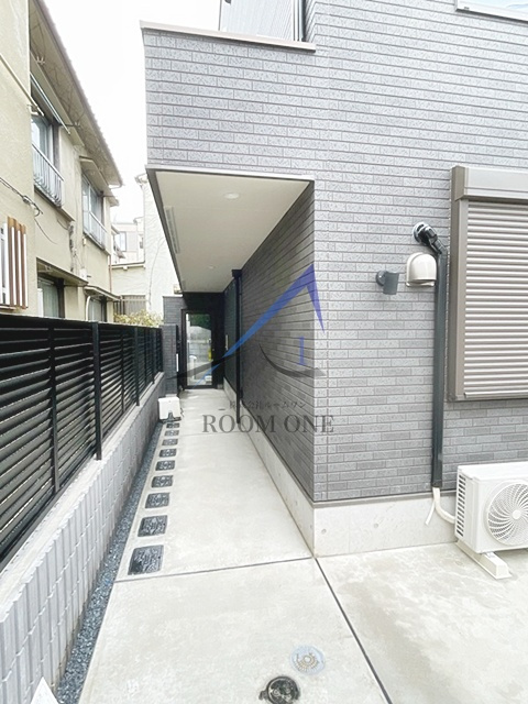 レーヴ・KOIWAのエントランス|エントランスです。