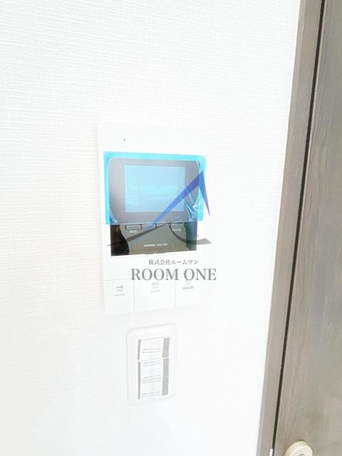 レーヴ・KOIWAのセキュリティ|モニター付きインターホンです。