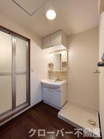 フォブール大森の洗面所