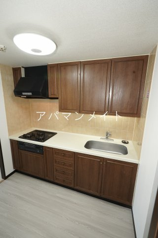 【キッチン】 | ライオンズガーデン戸塚 | ３口コンロでお料理をお楽しみください