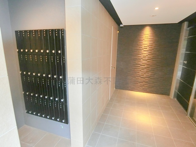 ES－Grande大森のエントランス|メールBOX