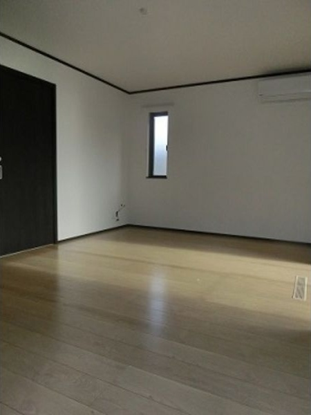 クローバーの居間・リビング