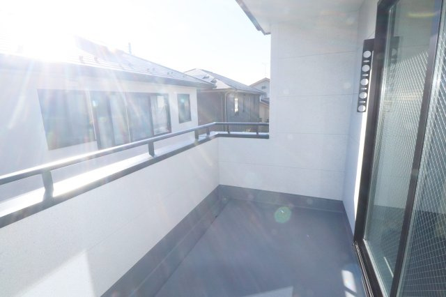 郡山市安積町荒井字安倍　　　　1号棟　　　安積第1小学校、安積中学区　のバルコニー