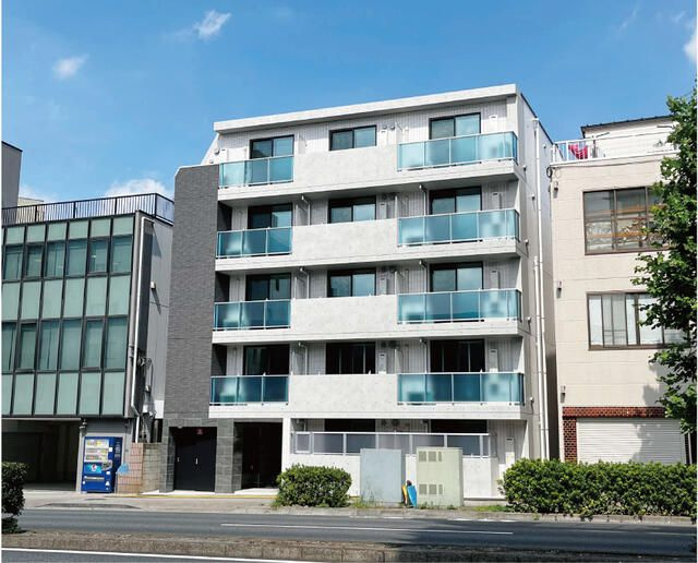 クリスタルコート大山の外観