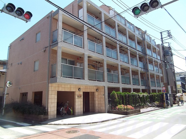 豊島区駒込４丁目の賃貸マンションの外観|綺麗な外観ですよ♪