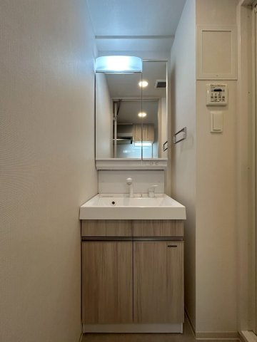 City Lux Namba Southの洗面所