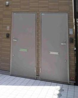 バーミープレイス方南町Ⅱのその他|玄関ドア♪