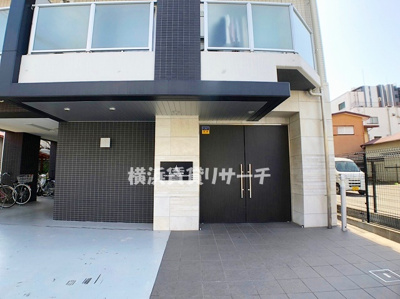 【エントランス】 | ルクシェール横濱吉野町