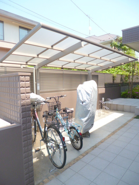 エスポワール宮前のその他共用部分|★嬉しい屋根付き駐輪場★