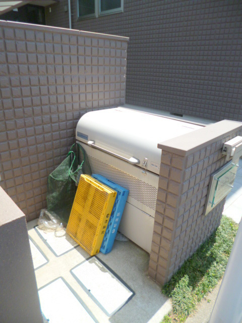 エスポワール宮前のその他共用部分|★便利なゴミストッカー★