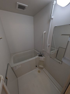 【浴室】 | エテルナルミエーラ芝 | 風呂