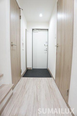 ADC日赤通り南の玄関