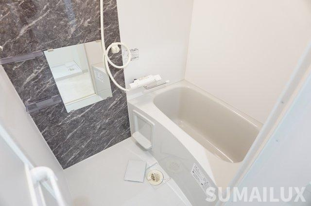 ADC日赤通り南の浴室