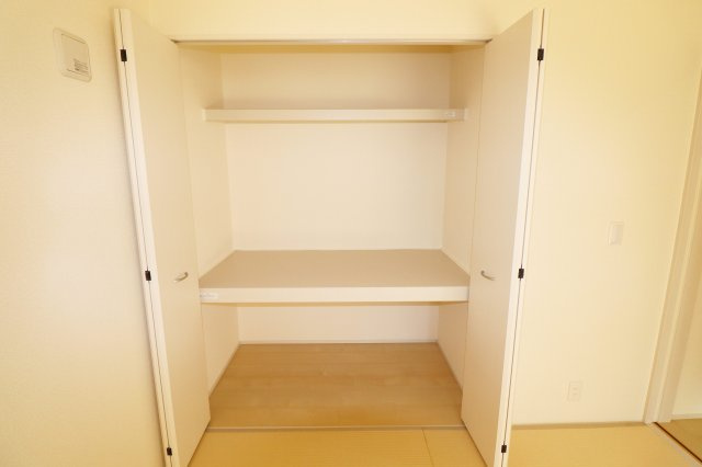 郡山市安積町荒井字安倍　　　　2号棟　　　安積第1小学校、安積中学区　のトイレ