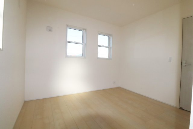 郡山市安積町荒井字安倍　　　　2号棟　　　安積第1小学校、安積中学区　の収納