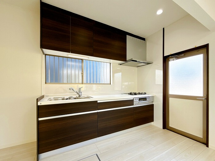 西尾市平口町のキッチン