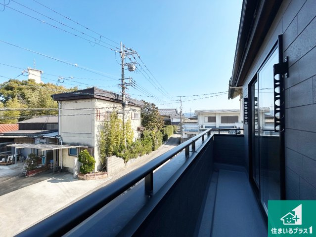 和泉市東阪本町　第3期　新築一戸建てのバルコニー|日当たりのよいバルコニー！お部屋が開放的に！