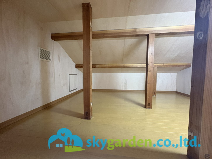 藤沢市高倉　中古戸建のその他|小屋裏収納付き