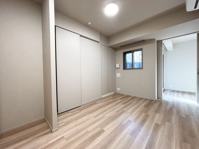 レ・ジェイド松戸の居間・リビング