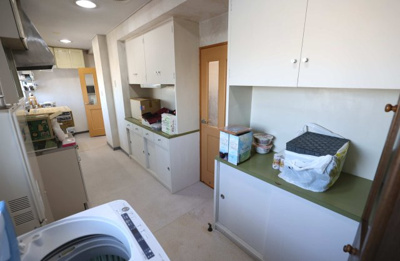 【キッチン】 | マンション本郷 6階 4LDK