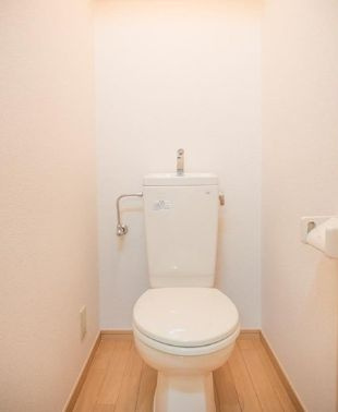 シャンフェルト西落合２のトイレ|人気のバストイレ別（同一仕様写真）