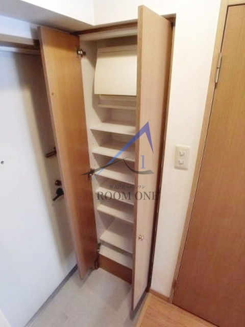 エクセリア文京池之端の玄関|玄関です。