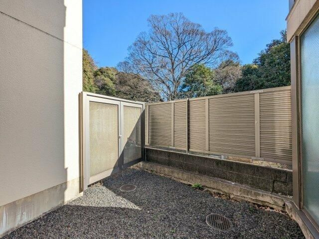 ベルジューレ高輪の庭