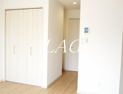 【居間・リビング】 | Ａｍｂｉｔｉｏｎ聖蹟桜ヶ丘ＩＩ | 洋室のお部屋です。