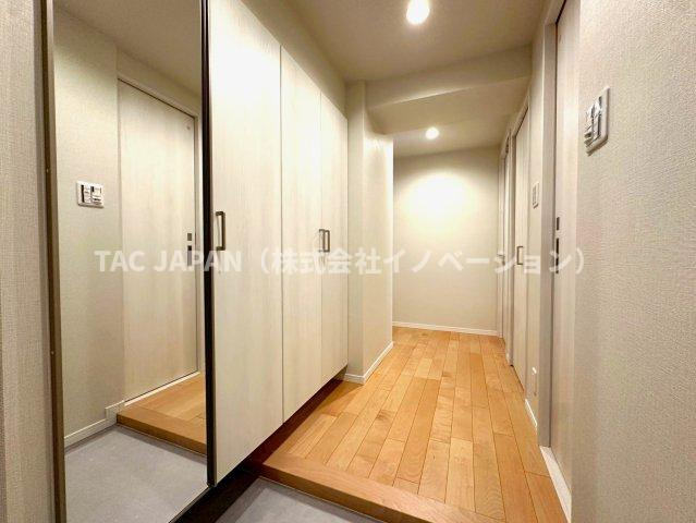 ジェイパーク文京白山の玄関|
