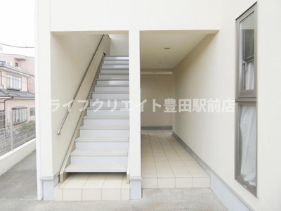 【エントランス】 | シャムロック高幡Ａ