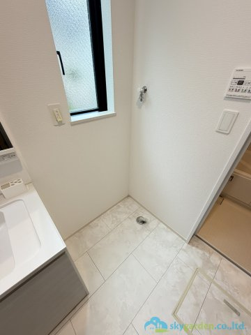 伊勢原市下落合　新築戸建　全1棟1号棟のランドリースペース