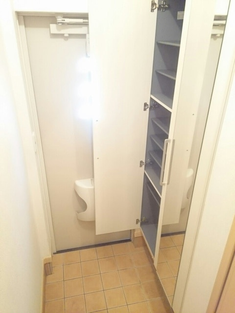 千歳S・Kの玄関