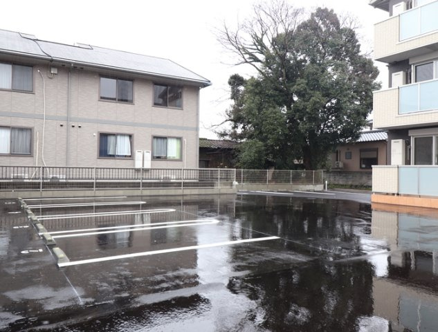 熊本市西区上代３丁目のアパートの駐車場