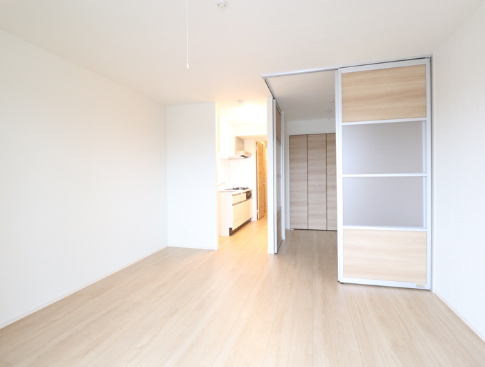 熊本市西区上代３丁目のアパートの居間・リビング