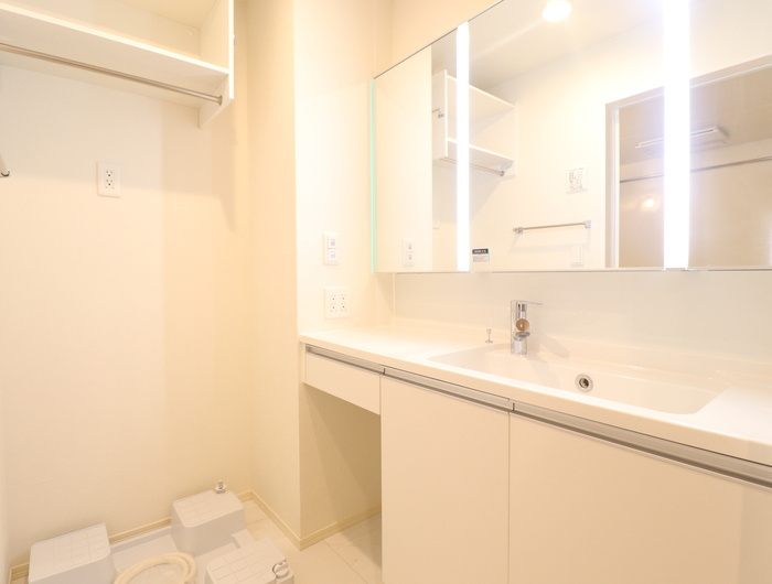 熊本市西区上代３丁目のアパートの独立洗面台