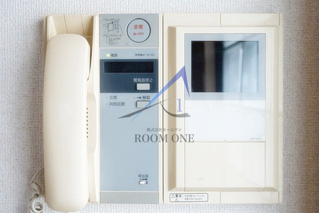 クレアシオン南大塚のセキュリティ|モニター付きインターホンです。