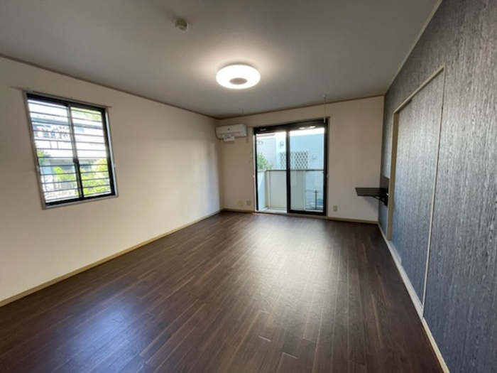 ヴェルドミールの居間・リビング