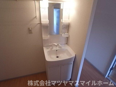 【洗面所】 | サンビレッジ岩井D棟