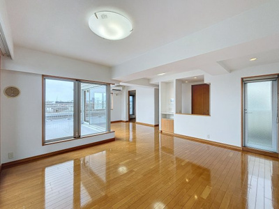 【居間・リビング】 | クレッセント等々力緑地グランデイズ