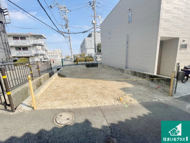 伊丹市藤ノ木　新築一戸建ての外観|周辺は落ち着いた街並みの住宅地！子育てがしやすい住環境です！まだ未完成ですが、現地でしかわからない事もございます。是非一度ご覧ください。