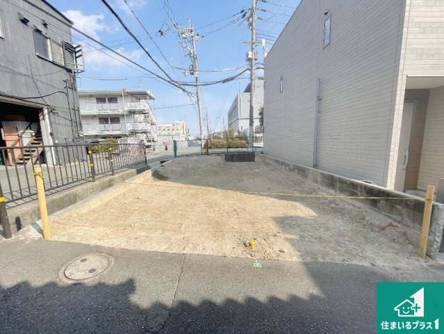 伊丹市藤ノ木　新築一戸建ての外観|周辺は落ち着いた街並みの住宅地！子育てがしやすい住環境です！まだ未完成ですが、現地でしかわからない事もございます。是非一度ご覧ください。