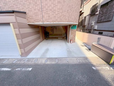 【駐車場】 | マノワール・ディノ