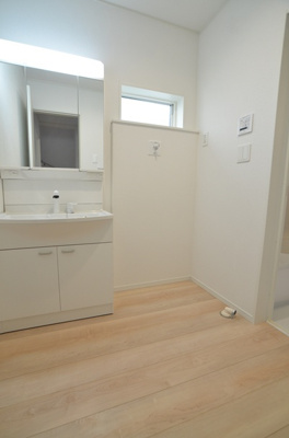 【洗面所】 | 綾瀬市蓼川１丁目 新築戸建て 全1棟【仲介手数料無料】
