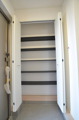 【玄関】 | 綾瀬市蓼川１丁目 新築戸建て 全1棟【仲介手数料無料】