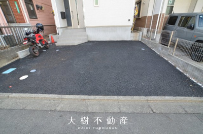 【駐車場】 | 綾瀬市蓼川１丁目 新築戸建て 全1棟【仲介手数料無料】