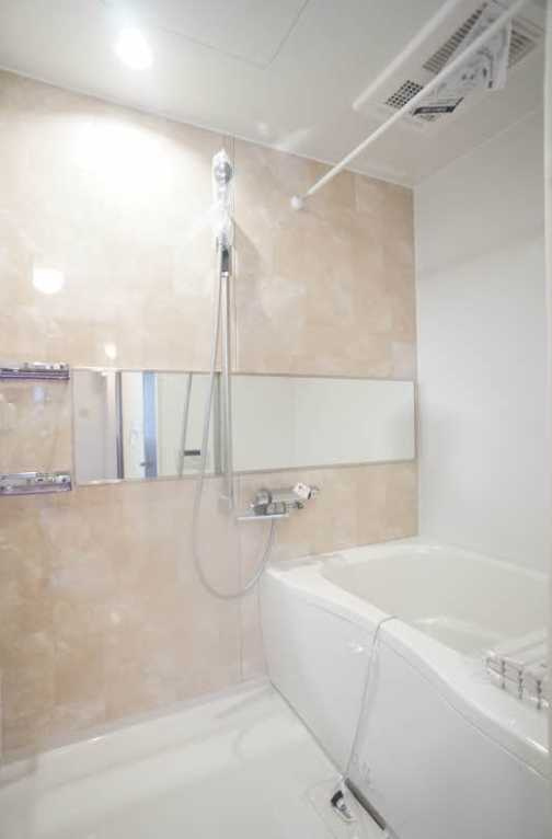 サニーコート　１フロア1住戸　追焚　独立洗面台の浴室