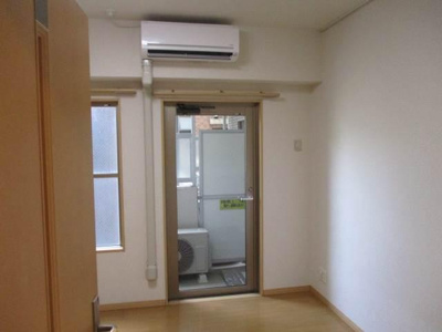 【居間・リビング】 | ベルファース早稲田 | 居室、リビング 