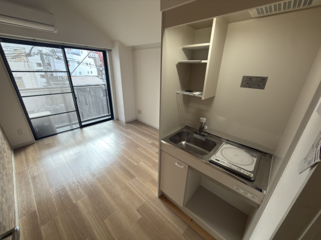 フレスコ京橋の居間・リビング